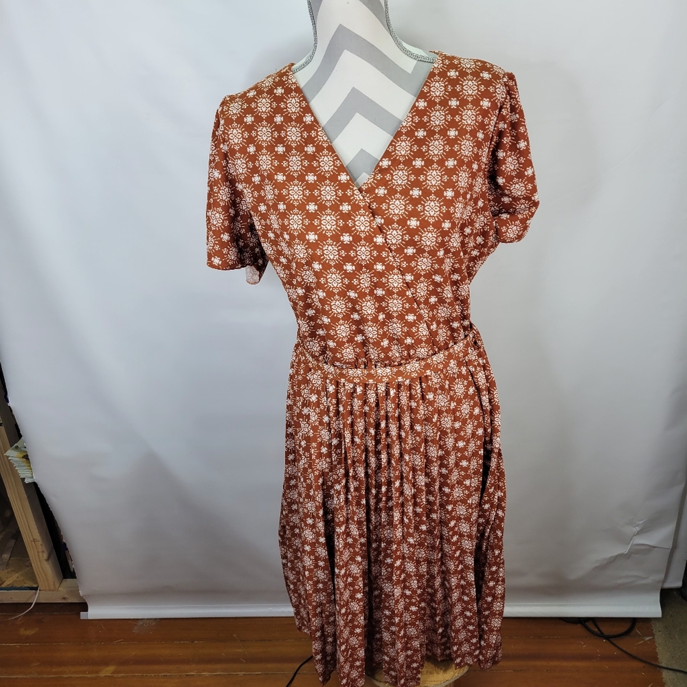 Lark +Grey Faux Wrap V Neck Dress Pleated Skirt Burnt Orange Dress Size XL